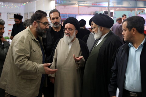 تصاویر / بازدید آیت الله سیداحمد خاتمی از بخش حوزوی سی و دومین نمایشگاه بین المللی قرآن کریم 2