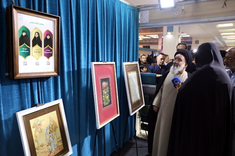 تصاویر / بازدید آیت الله سیداحمد خاتمی از بخش حوزوی سی و دومین نمایشگاه بین المللی قرآن کریم 2