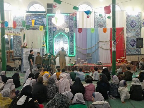 تصاویر/برگزاری هشتمین روز از محفل جزءخوانی قرآن در شهرستان نوبران