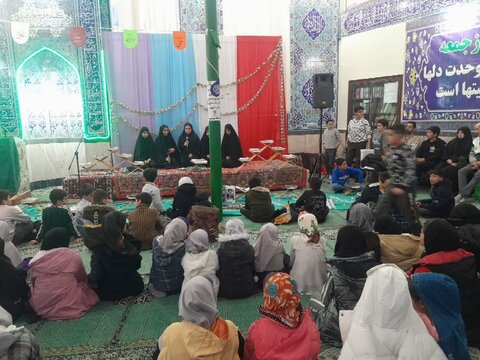 تصاویر/برگزاری هشتمین روز از محفل جزءخوانی قرآن در شهرستان نوبران