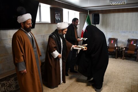 تصاویر/ آیین تجلیل از عوامل برگزاری اعتکاف دانشجویی در خوی