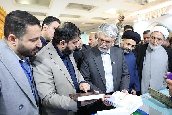 The Iranian Ministry of culture praises the pavilion of the Al-Abbas's (Pbuh) holy shrine at the Tehran exhibition of the Holy Quran