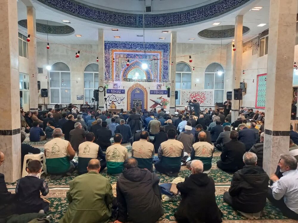 برگزاری محفل انس با قرآن کریم در مسجد ملااحمد خوی