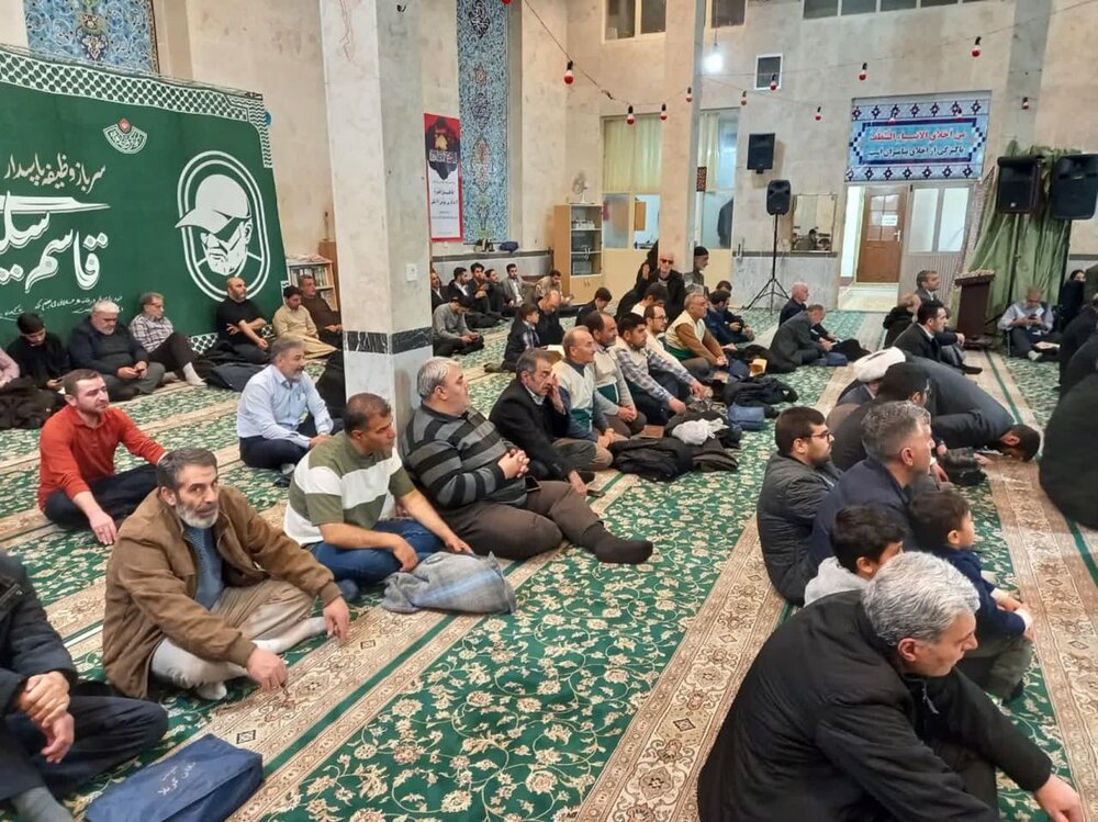 برگزاری محفل انس با قرآن کریم در مسجد ملااحمد خوی