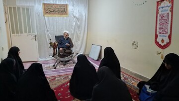 نشست اخلاقی در مدرسه علمیه حضرت معصومه(س) جم برگزار شد