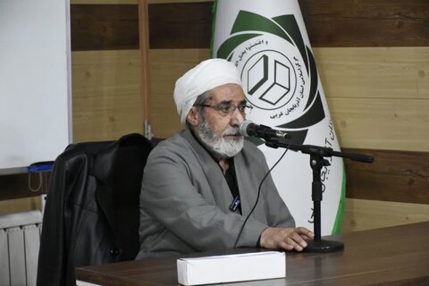 تصاویر/ مراسم علمی فرهنگی طلاب مدرسه شیخ شلتوت ارومیه