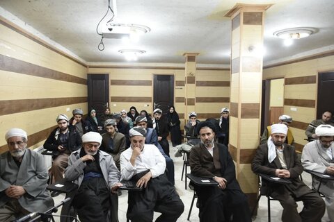 تصاویر/ مراسم علمی فرهنگی طلاب مدرسه شیخ شلتوت ارومیه