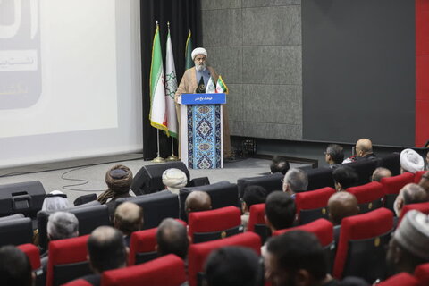 تصاویر برگزاری اولین نشست بین المللی قرآنی الوحده رمز النصر