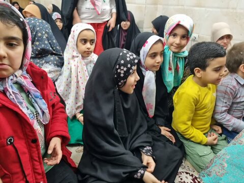 تصاویر/جشن ویژه روزه اولی ها در مدرسه علمیه معصومیه تفرش