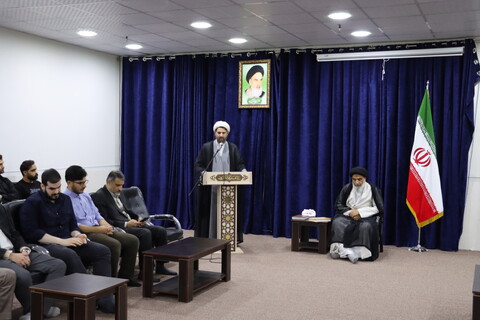 دیدار رمضانی جمعی از دانشجویان و اساتید دانشگاه های اهواز با نماینده ولی فقیه در خوزستان