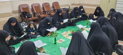 تصاویر/برگزاری ضیافت افطاری در موسسه آموزش عالی ریحانة النبی (س)اراک