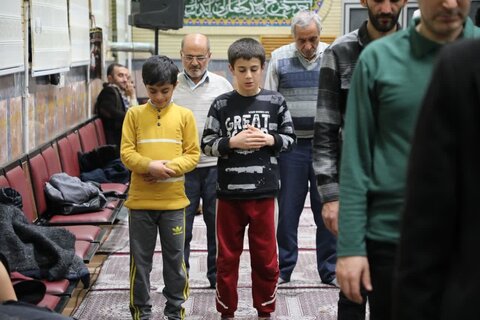 تصاویر/ حضور نماینده ولی فقیه در بین روزه داران سلماس