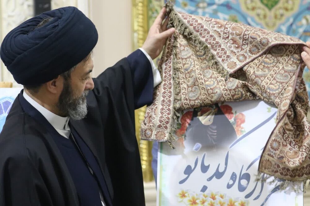 دیدار اعضای کانون های فرهنگی هنری مساجد با امام جمعه اردبیل