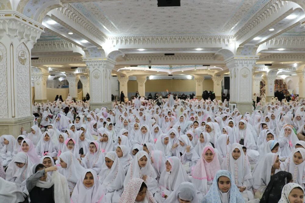 تصاویر/ جشن بزرگ روزه اولی‌ها در مصلای اردبیل