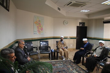 لزوم توسعه همکاری‌های حوزه و دانشگاه در فارس