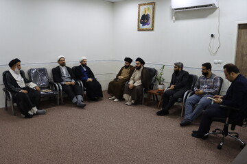 دیدار اعضای ستاد بزرگداشت «آقا سیدمحسن شفیعی» با نماینده ولی فقیه در خوزستان