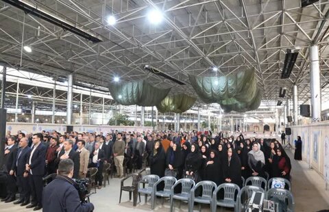 تصاویر| «ضیافت نور» دیدار رمضانی مسئولان و کارکنان برخی از دستگاه های اجرایی با نماینده ولی فقیه در فارس