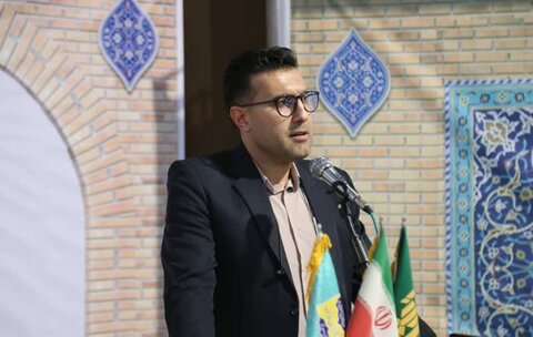 تصاویر| «ضیافت نور» دیدار رمضانی مسئولان و کارکنان برخی از دستگاه های اجرایی با نماینده ولی فقیه در فارس