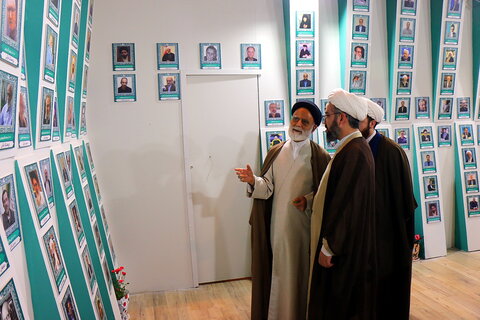 تصاویر/ حال و هوای ششمین روز سی ودومین نمایشگاه بین المللی قرآن کریم