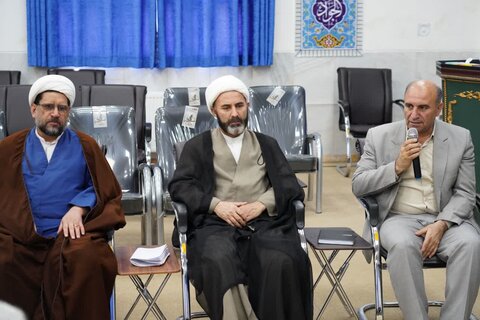 تصاویر جلسه ستاد برگزاری مراسم روز جهانی قدس در لرستان