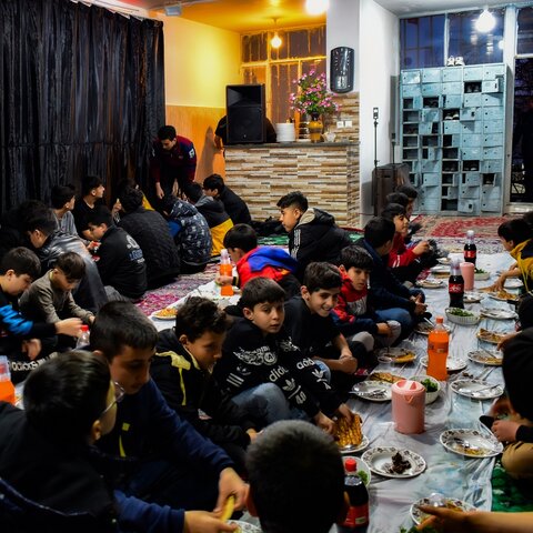 تصاویر/ مراسم روزه اولی ها و هیئت نوجوانان در مسجد یازهرا (س) ارومیه