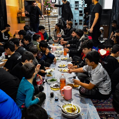 تصاویر/ مراسم روزه اولی ها و هیئت نوجوانان در مسجد یازهرا (س) ارومیه