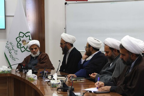 نشست هم‌اندیشی و برنامه‌ریزی اجلاسیه شهدای طلبه و روحانی استان خراسان جنوبی