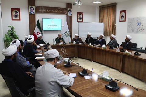 نشست هم‌اندیشی و برنامه‌ریزی اجلاسیه شهدای طلبه و روحانی استان خراسان جنوبی