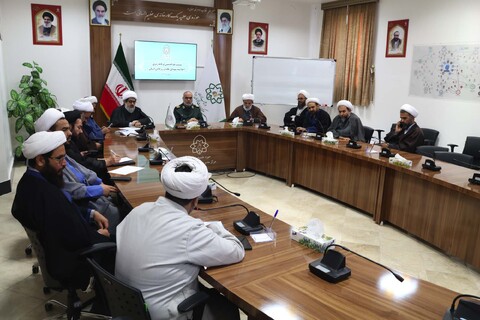 نشست هم‌اندیشی و برنامه‌ریزی اجلاسیه شهدای طلبه و روحانی استان خراسان جنوبی