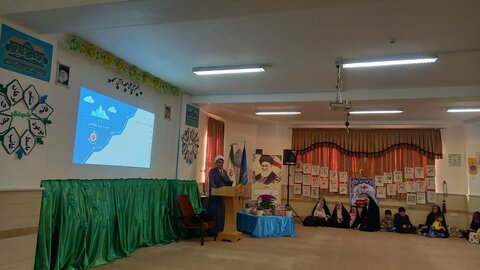 تصاویر/برگزاری مراسم ضیافت افطاری در مدرسه علمیه فاطمیه محلات