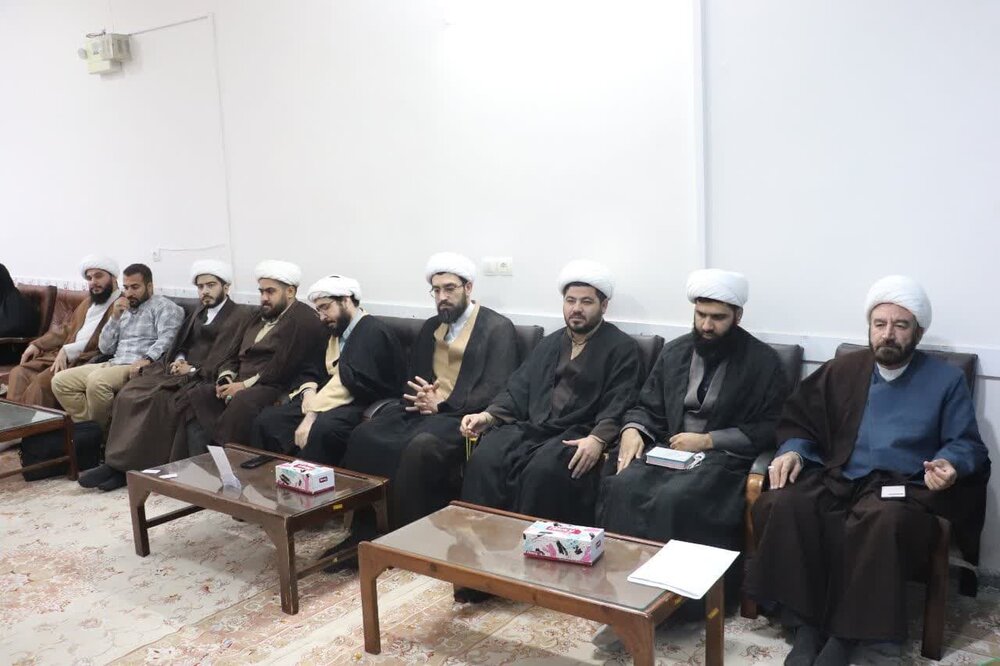 جلسه جامعه روحانیت شهرستان مهران
