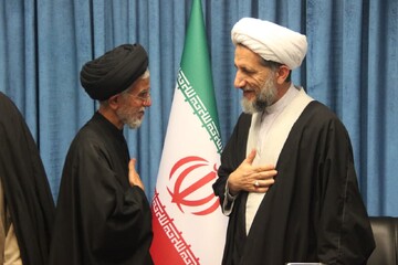 تصاویر / دیدار رئیس ستاد مرکزی اعتکاف کشور با نماینده ولی فقیه در استان قزوین