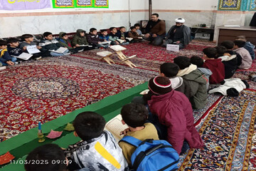 حمایت حضرت خدیجه(س) از پیامبر(ص) نقش مهمی در پیشبرد اسلام داشت