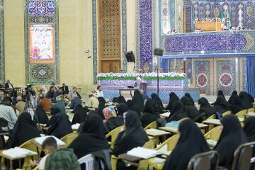 تصاویر/ ترتیل‌خوانی قرآن در مصلای امام(ره) تبریز