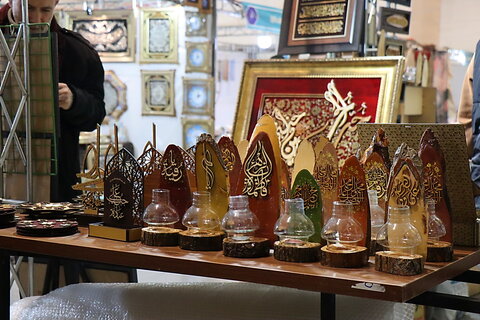 تصاویر/ غرفه های صنایع دستی در سی ودومین نمایشگاه بین المللی قرآن کریم