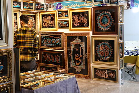 تصاویر/ غرفه های صنایع دستی در سی ودومین نمایشگاه بین المللی قرآن کریم