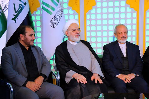 تصاویر/ قرعه کشی تبرکات عتبه حسینیه در سی و دومین نمایشگاه بین المللی قرآن کریم