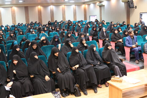 تصاویر/ برگزاری جشنواره جهاد تبیین حضرت زینب کبری س حوزه علمیه خواهران بوشهر