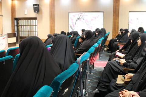 تصاویر/ برگزاری جشنواره جهاد تبیین حضرت زینب کبری س حوزه علمیه خواهران بوشهر