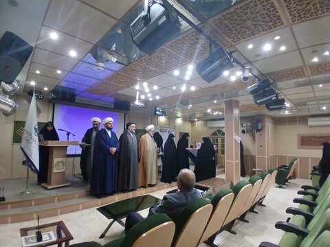 تصاویر/ برگزاری دو اختتامیه استانی جشنواره نورالثقلین و همایش بیانیه گام دوم انقلاب