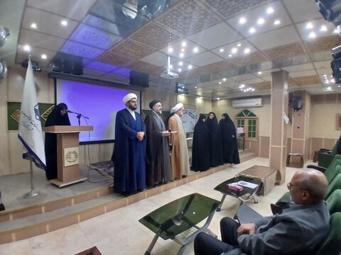 تصاویر/ برگزاری دو اختتامیه استانی جشنواره نورالثقلین و همایش بیانیه گام دوم انقلاب