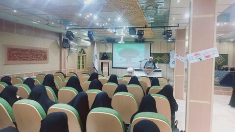 تصاویر/ برگزاری دو اختتامیه استانی جشنواره نورالثقلین و همایش بیانیه گام دوم انقلاب