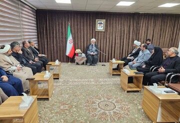 ستاد اربعین کشور اعتباری برای احداث نمازخانه مناسب بین‌راهی در قروه اختصاص دهد