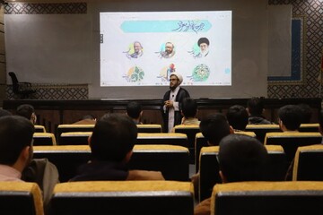 تصاویر/ نشست علمی با موضوع توضیح و تبیین طرح مطالعاتی شهید مطهری در مدرسه علمیه امام خامنه‌ای ارومیه