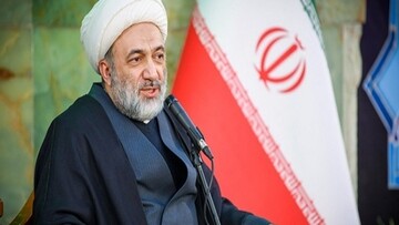 استقبال گسترده مردم از مراسم پیاده‌روی جاماندگان اربعین حسینی 