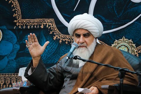 تصاویر/ مراسم شب های ماه رمضان در مسجد جنرال ارومیه