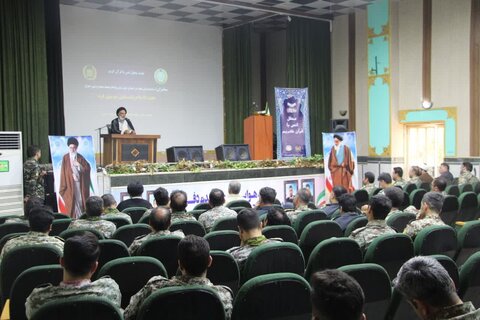 محفل اُنس با قرآن کریم در پدافند هوایی جنوب غرب