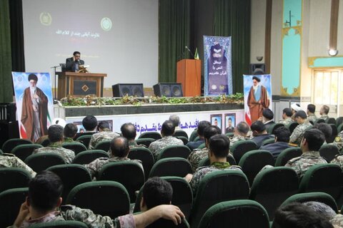 محفل اُنس با قرآن کریم در پدافند هوایی جنوب غرب