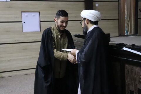 تصاویر/ نشست علمی با موضوع توضیح و تبیین طرح مطالعاتی شهید مطهری در مدرسه علمیه امام خامنه‌ای ارومیه