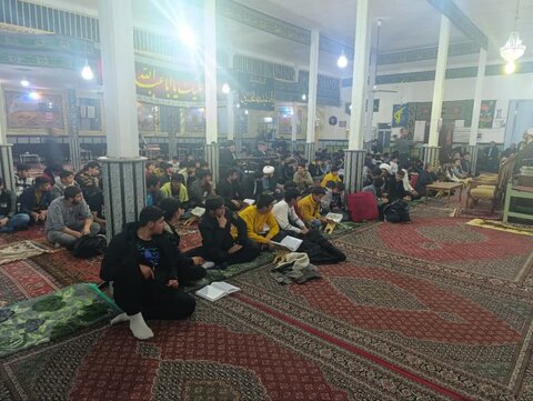 تصاویر/ برگزاری محافل انس با قرآن کریم در مساجد سلماس به همت مدرسه علمیه این شهرستان